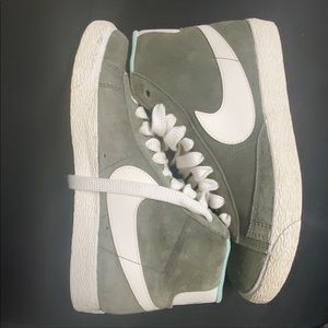 Nike Hightop Blazers